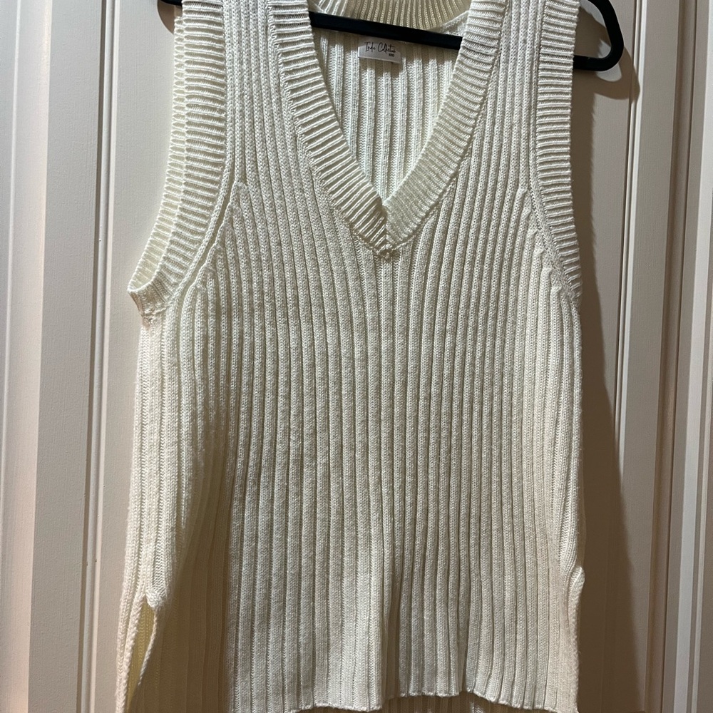 Off-White Ribbed Knit Sweater Top/Vest